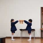 いつものように大御神様に心を込めてお供えをしの様子