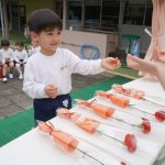 フラワーチケットを渡しての様子