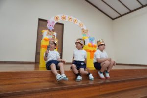 インタビューにもたくさん答えたよ♡の様子