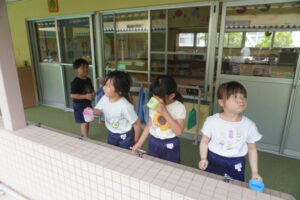 仕上げ磨きの後のうがいも忘れずに☆の様子