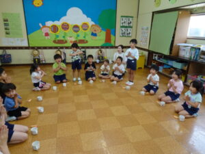 みんなで梅ジュースでかんぱーい!あつ~い日にぴったり!おいしいねの様子